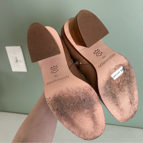 Bernardo Womens Nantucket Tan Ankle Boots Size 7 - Picture 8 of 11